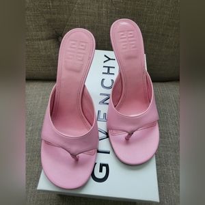 Givenchy Heels/Sandals